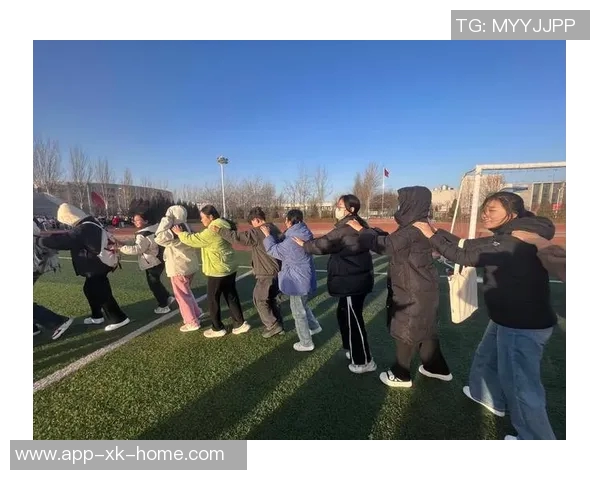 斯潘塞批评垫底队过于重视身体素质忽视技巧引发勇媒无奈反应