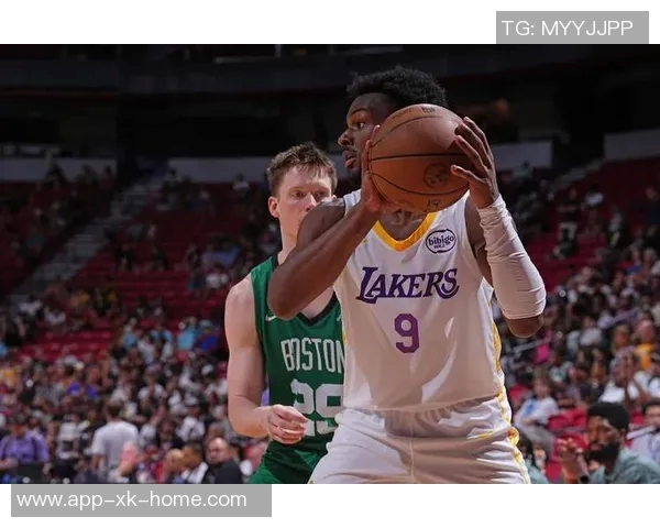 媒体人分析布朗尼身体素质与投射信心适合挑战CBA赛场 媒体人分析布朗尼身体素质与投射信心适合挑战CBA赛场