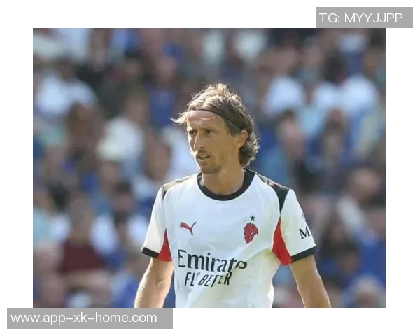 莫德里奇40岁依然闪耀意甲748次触球559次传球创纪录