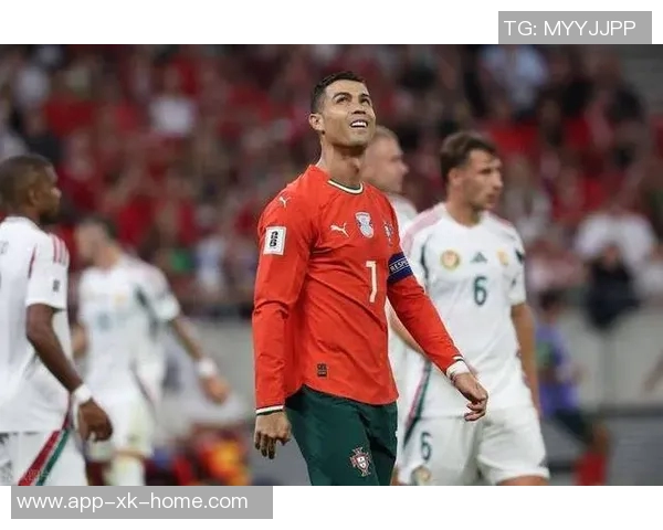 B席庆祝欧冠百场里程碑成为葡萄牙历史第四位达成者