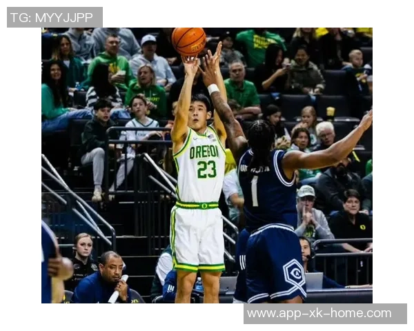 林葳在NCAA面临防守强度挑战教练高度评价其进攻技巧表现